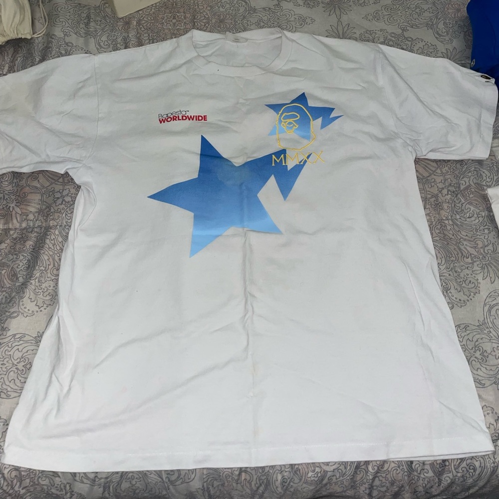 Bape Tees size: L